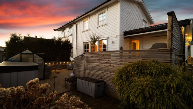 Sletteveien 34A presenteres av Amir Pedersen-Paydar i Krogsveen.