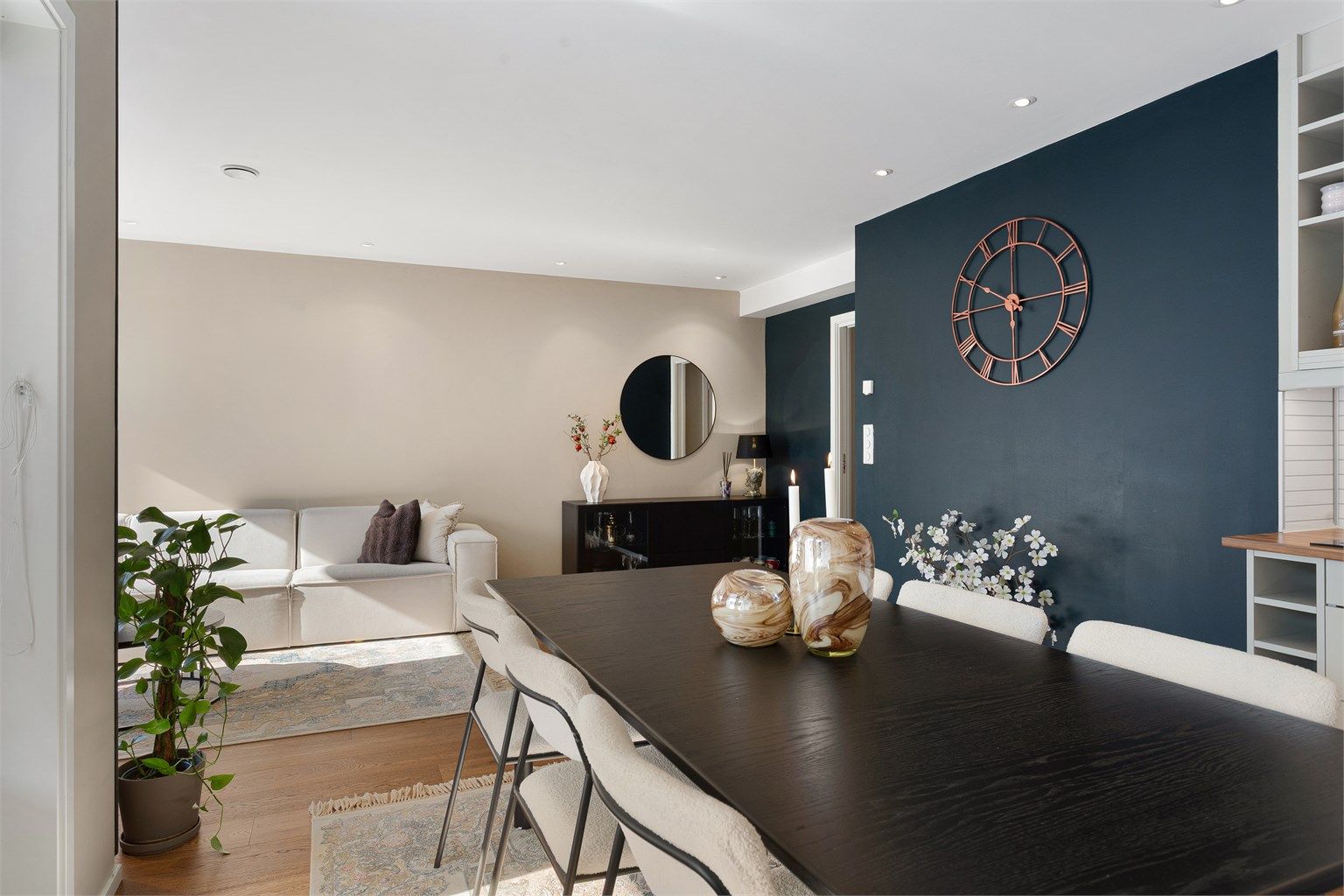 Plass til spisebord