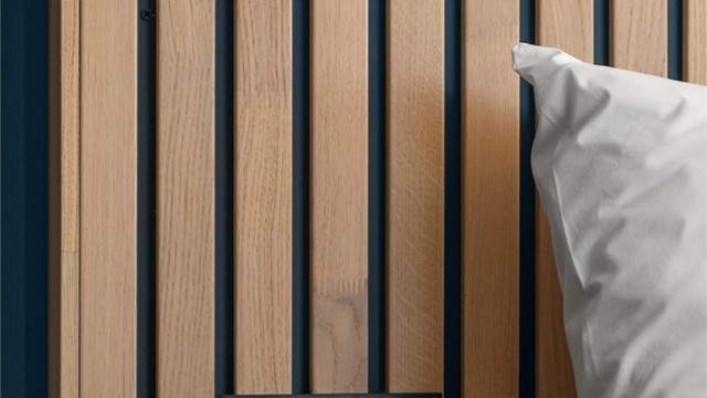 Hodegavl på vegg er spesiallaget og følger boligen.