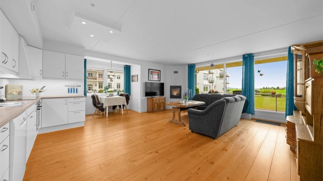 Velkommen til Morkvegen 36 - En romslig leilighet i det populære seniorsameiet Mork