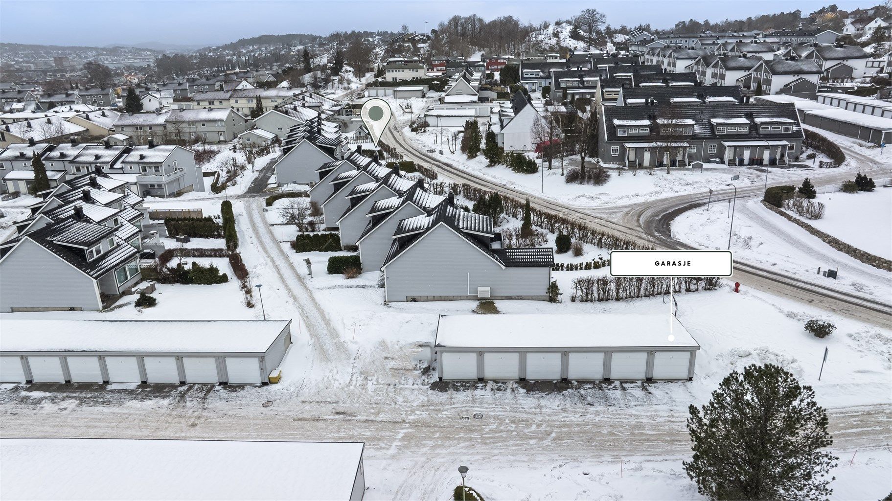 Garasje medfølger boligen