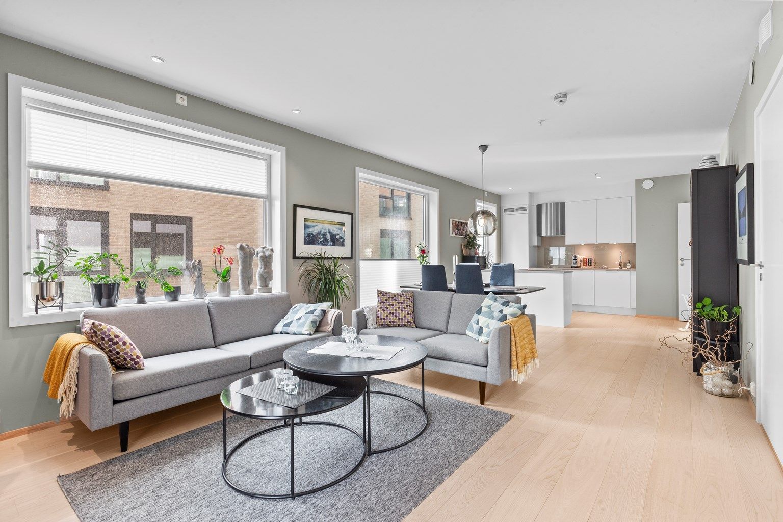 Tiltalende selvleilighet på hele 82 kvm for under 6 millioner inkludert garasjeplass i fjellhallen!