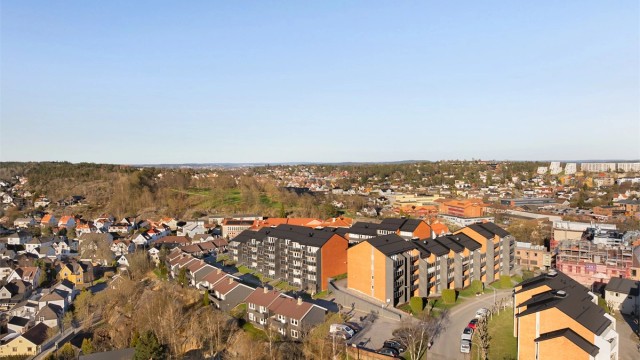 På St. Hansfjellet bor du sentralt og samtidig tilbaketrukket i rolige omgivelser over byen.