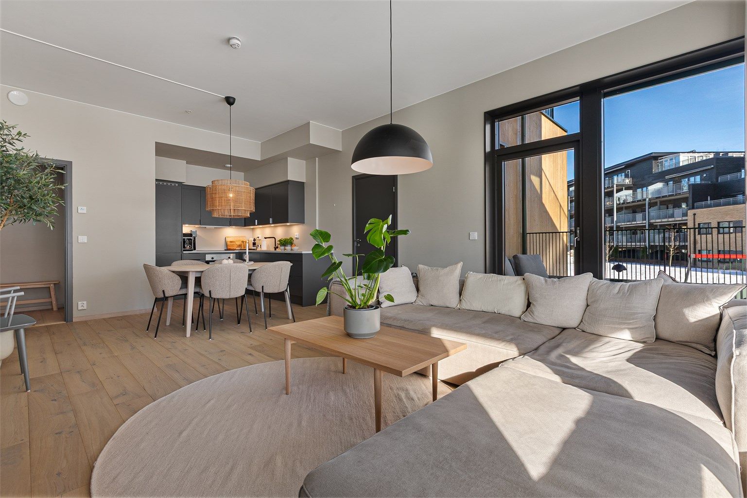 Åpen stue/kjøkkenløsning