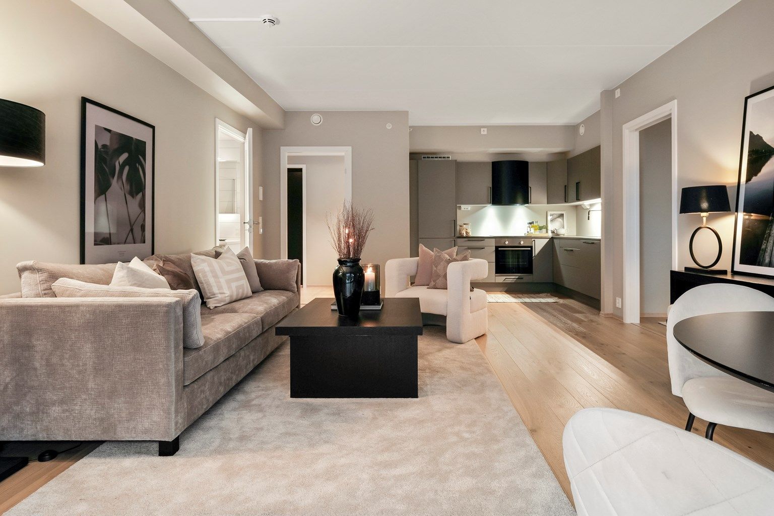 Velkommen til Håkon Magnussons gate 34 - og denne strøkene 3-roms andelsleiligheten!