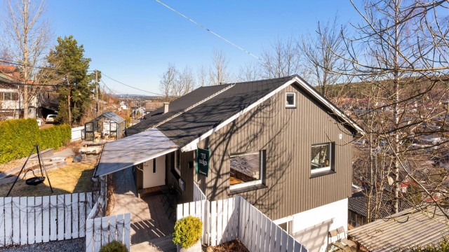 Christel Bekkelund v/Krogsveen presenterer Fjellsvingen 5 - familievennlig enebolig med svært populær beliggenhet