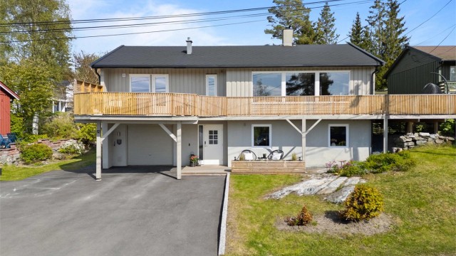 Eiendomsmegler Krogsveen avd. Årnes har gleden av å presentere Steinlivegen 12!