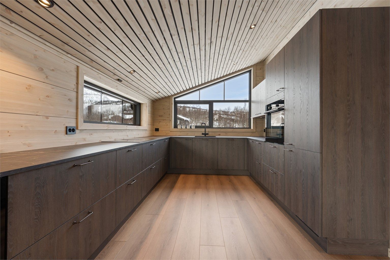 - Velkommen til Dyregrenda Sør 48 - 