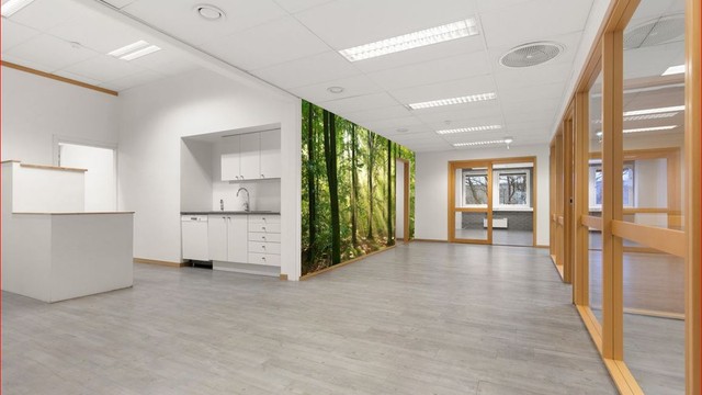 Velkommen til Nye Vakås vei 8, (Illustrasjonsbilde, alternativ kontrastvegg)