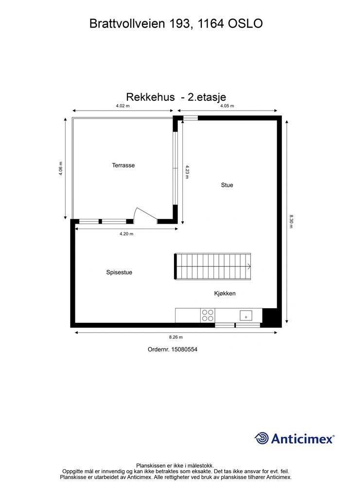 Andre etasje utgjør boligens sosiale sone, med stue og kjøkken i en åpen løsning på totalt 51 m².