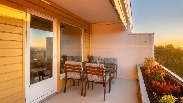 Sindre Nyhus v/ Krogsveen har gleden av å presentere Lindebergveien 43A!