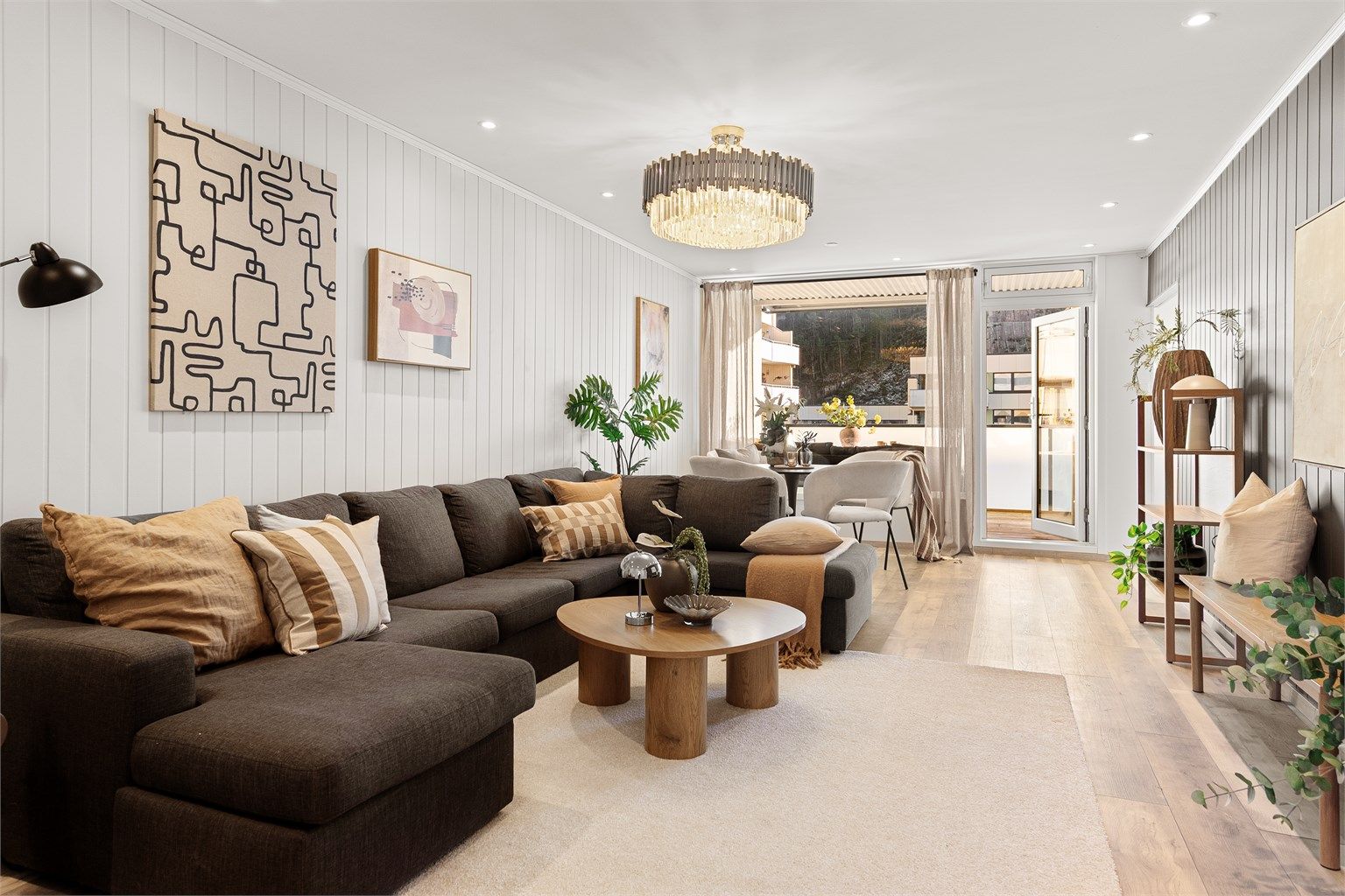 Velkommen til Nebbestølen 76! Presentert av Ingvar Nypan ved Eiendomsmegler Krogsveen