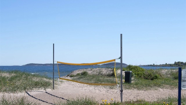 Ringshaugstranda er en populær badeplass om sommeren.
