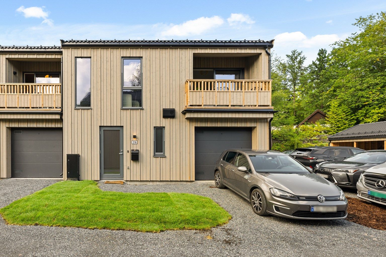 Velkommen til Brusetsvingen 31A - Presentert av Marius Iversen ved Krogsveen eiendomsmegling.  