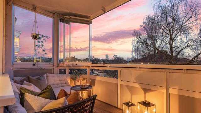 Velkommen til Regnbueveien 5 - Presentert av Nora Larsen Rørvik i Krogsveen