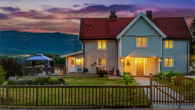 Velkommen til fantastiske og historiske Røysiåsen 42 B