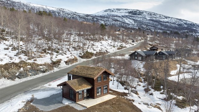 Her bor du midt i et av Norges mest attraktive områder for friluftsliv, sommer som vinter.