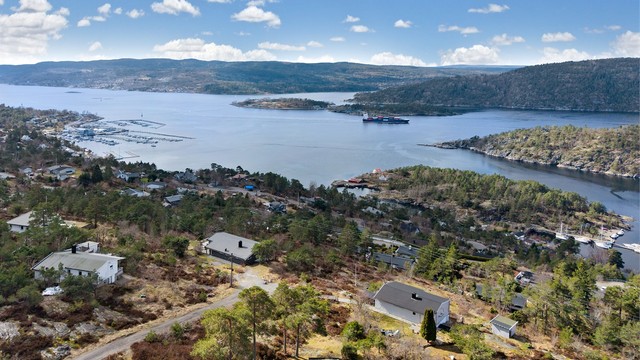 Den korte reiseveien til Oslo, ca. 40 minutter, gjør hytta enkel å bruke året rundt.