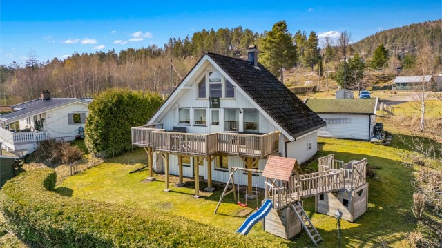 En god familiebolig med god hage, kort vei til badeplass og fine turmuligheter.
Foto: Haiman Askari