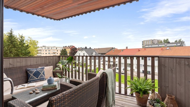 God plass til sittegruppe og grill