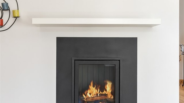 Gasspeis i stua for ekstra varme og hygge på kjølige dager.