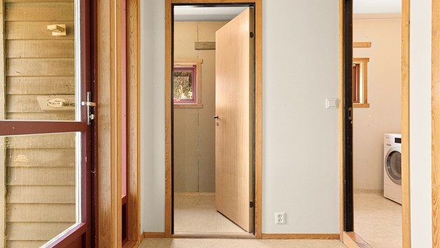 - Gang/ inngangsparti -