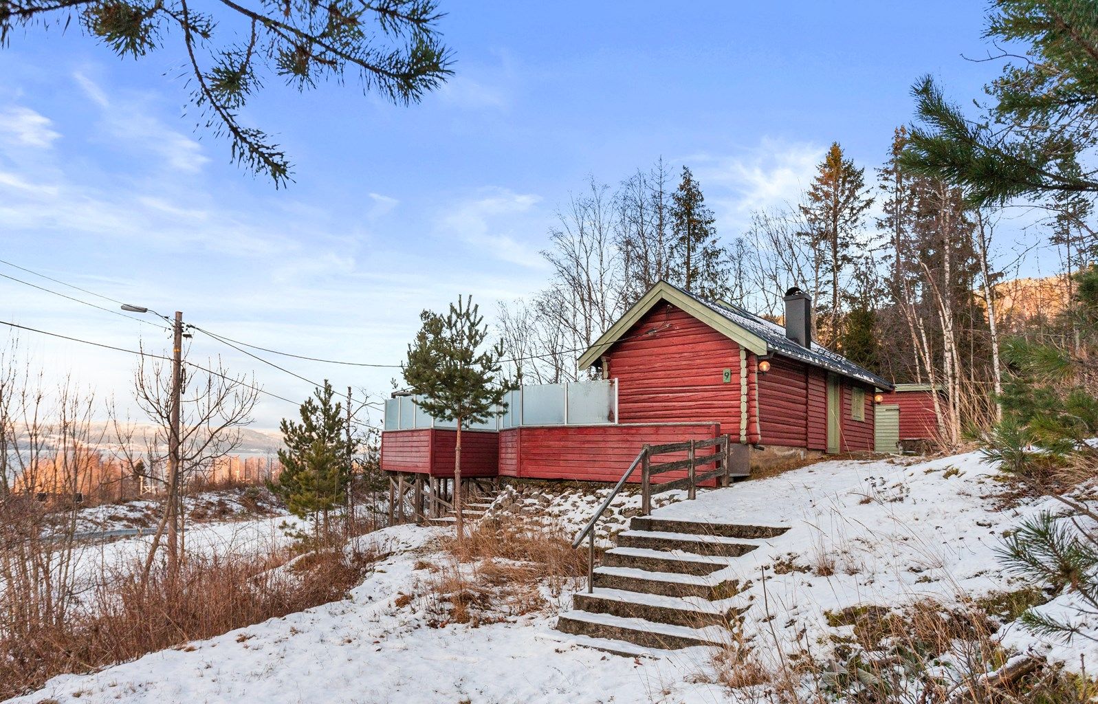 Velkommen til Nerkorslundvegen 9. Presentert av Marius Iversen v. Eiendomsmegler Krogsveen
