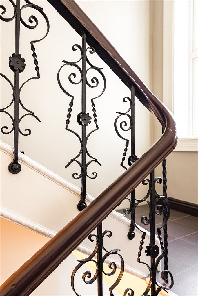 Alle de fire oppgangene (A-D) i bygården ble i 2026 pusset opp og malt.