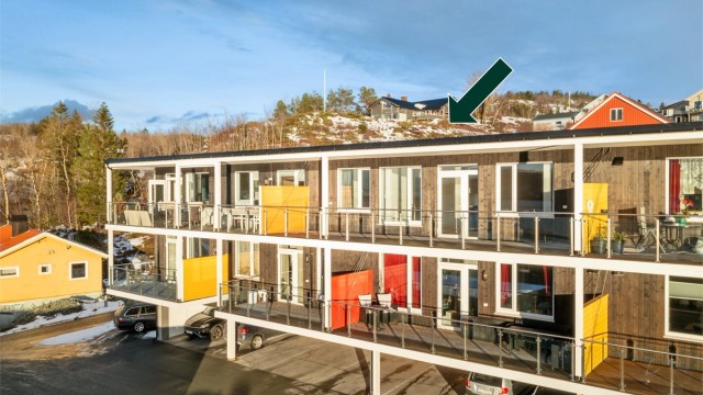 Velkommen til Pevikveien 13 - en moderne 3-romsleilighet ombygget i 2024/2025.
Foto: Harald Wanvik v/ Interiørfoto