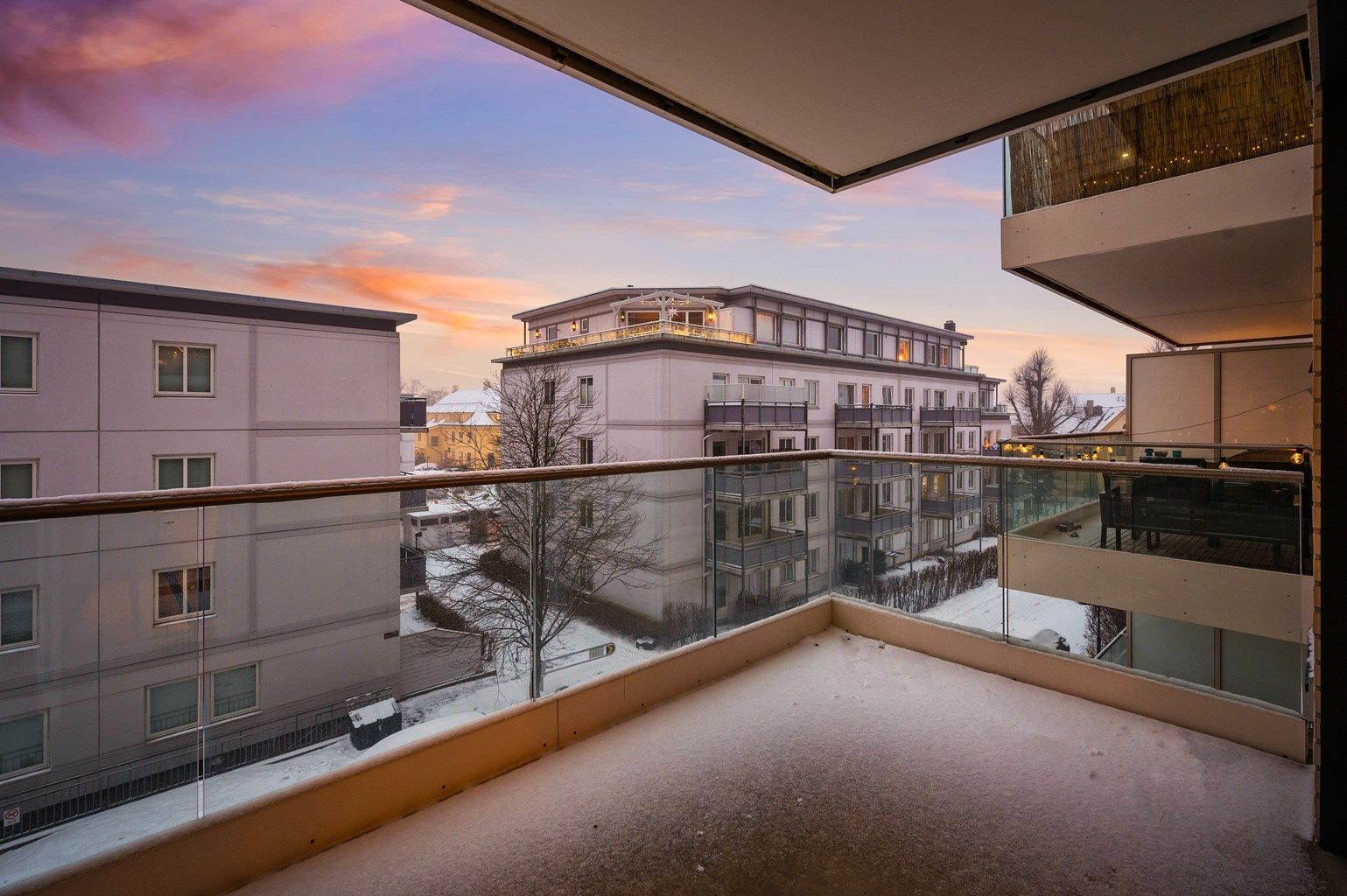 Jonas Ekse Hovland v/ Krogsveen har gleden av å presentere Grønvoll allé 38!