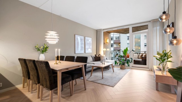 Tom Martinsen v/ Krogsveen har gleden av å presentere til Gunnar Schjelderups vei 11G!