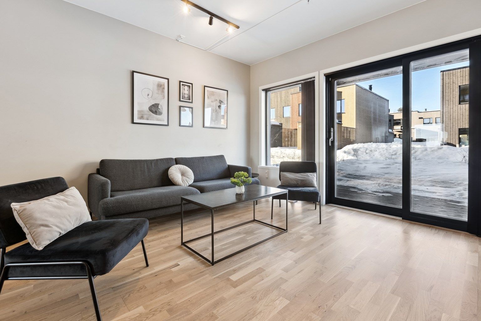 Krogsveen v/ Ender Hajdaraj presenterer Ramstaddammen 6.