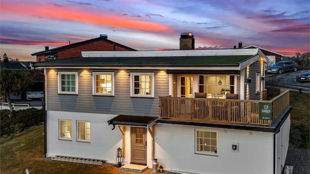 Velkommen til Sørumsand og Heggedalshøgda 2! Fin familiebolig med nærhet til sentrum