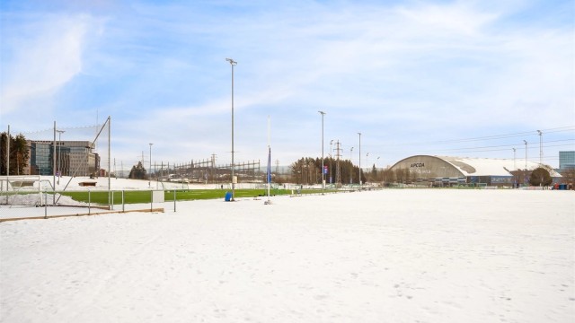 For den aktive er det kort vei til idrettshall, fotballbaner og skøytebane på Valle Hovin.