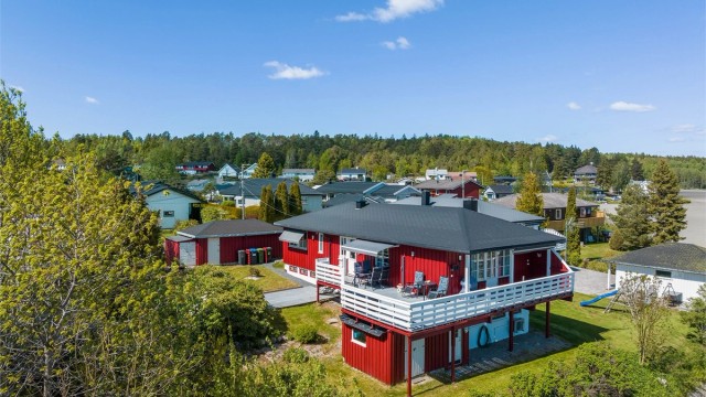 Nissefaret 7 presenteres av Per-Espen Omberg i Krogsveen.