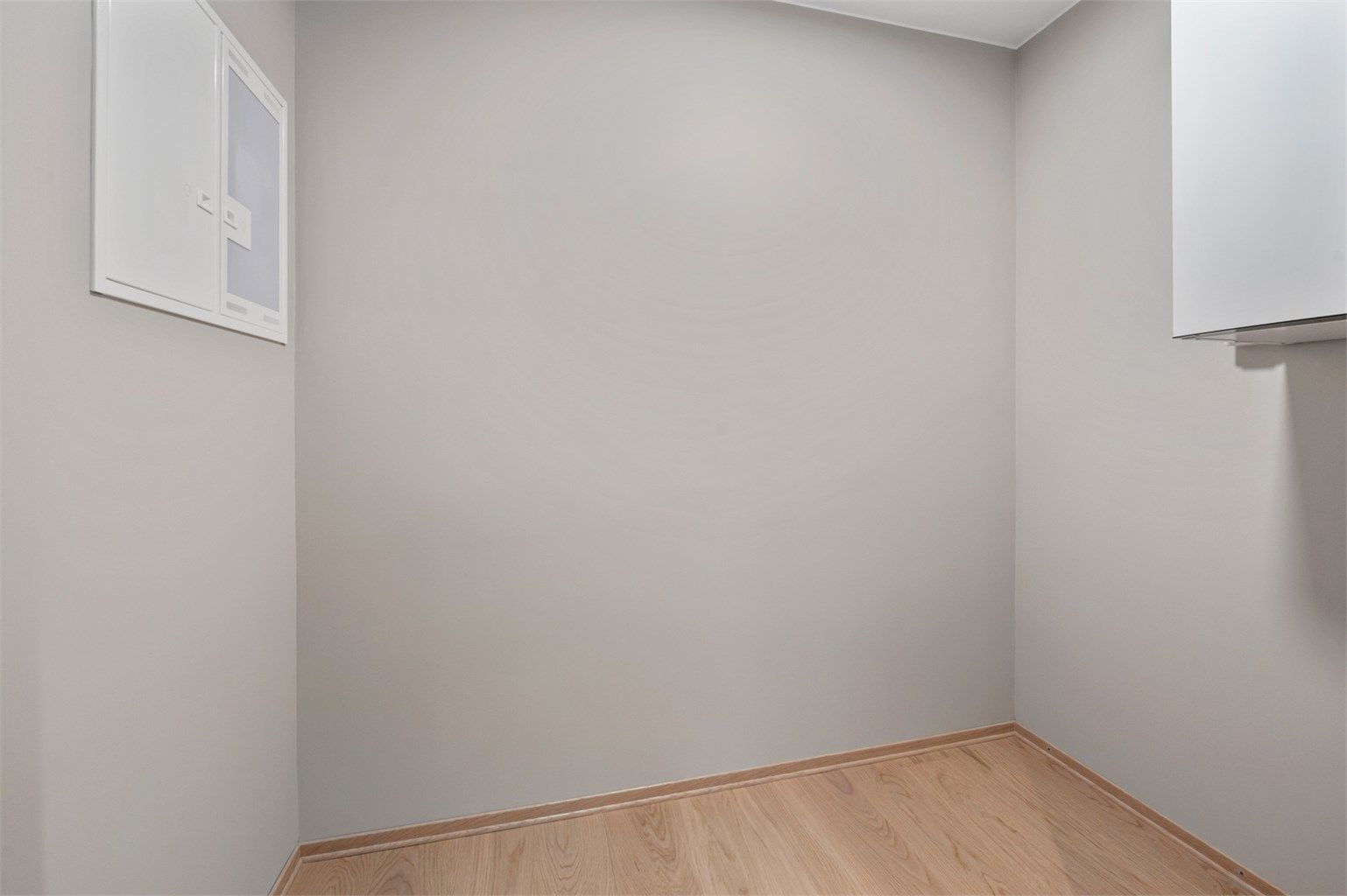 Den innvendige boden måler 2,5 kvm. 