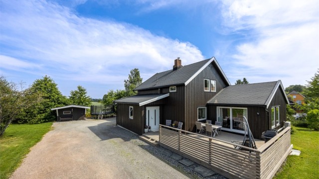 Velkommen til Myragutua 13A presentert av Andreas Bergh Johannessen.
Foto: Bjørnar Døhlen