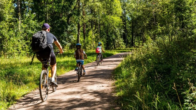 Ta med barna eller kjæresten på sykkeltur....