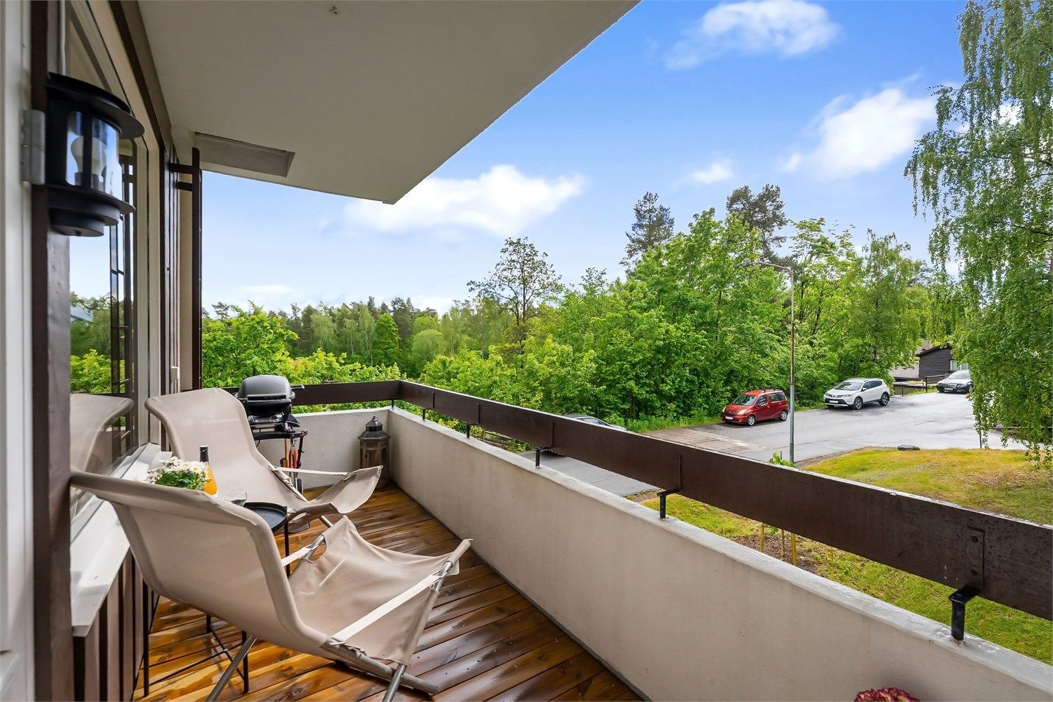 Velkommen til sjønære og attraktive Fjordveien 65A