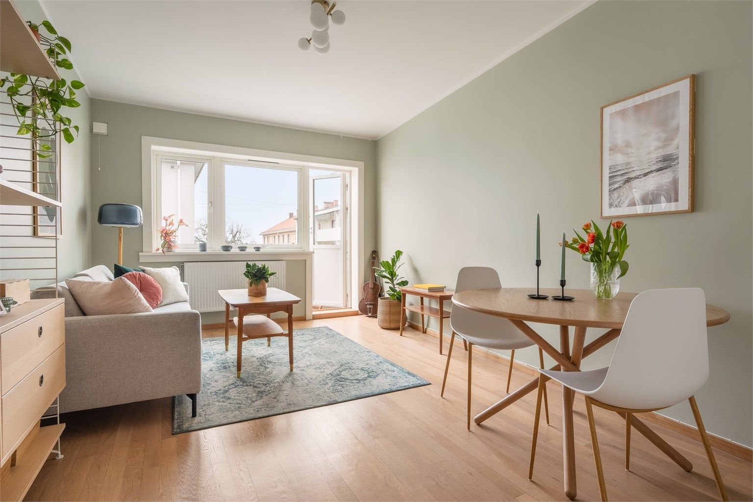 Sindre Edvardsen Nyhus v/ Krogsveen ønsker velkommen til Amtmann Meinichs Gate 20B! 