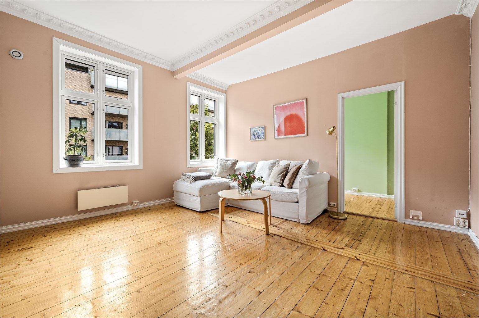 Tom Martinsen v/ Krogsveen har gleden av å presentere Alnafetgata 1B! 