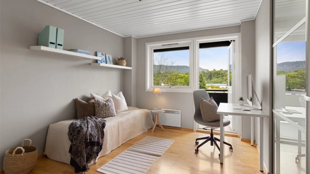 Soverom 2 har utgang til veranda