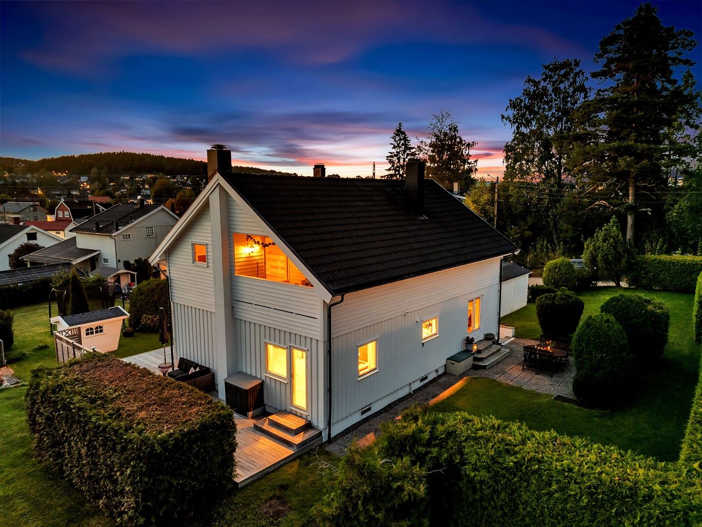 Eiendomsmegler Krogsveen v/Eskil R. Tyskeberget ønsker velkommen til Barliveien 4B