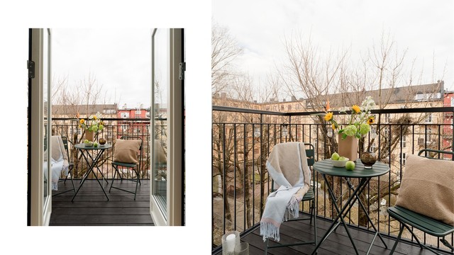 Fra kjøkkenet er det direkte utgang til balkongen. En tre-lags glassdør fra 2019 sørger for å holde kulda ute når balkongsesongen er på hell.