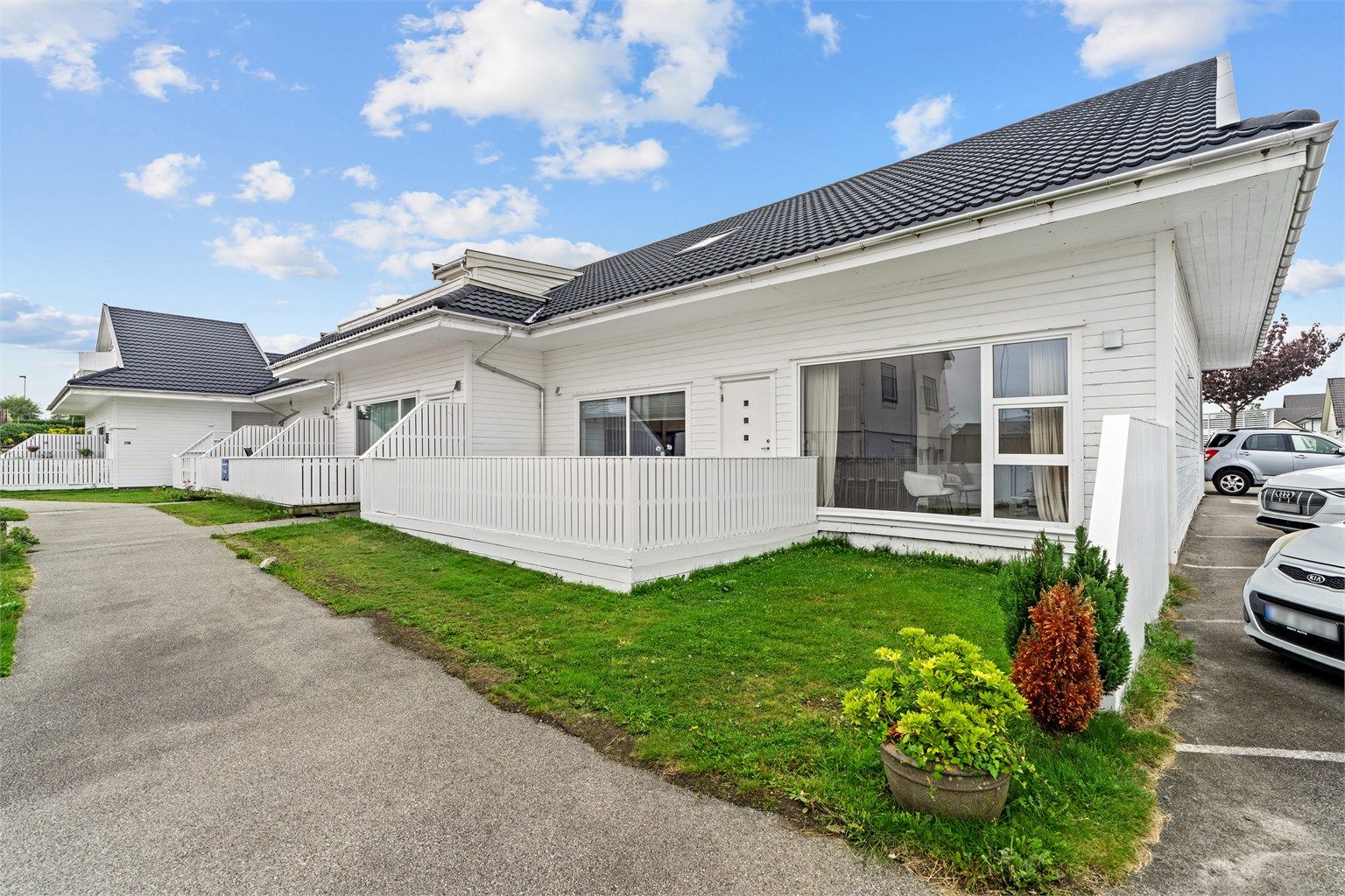 Velkommen til Øvrehusvegen 37H! Presentert av Ola Sirevåg v/Krogsveen Jæren.
Foto: Nordbø Foto