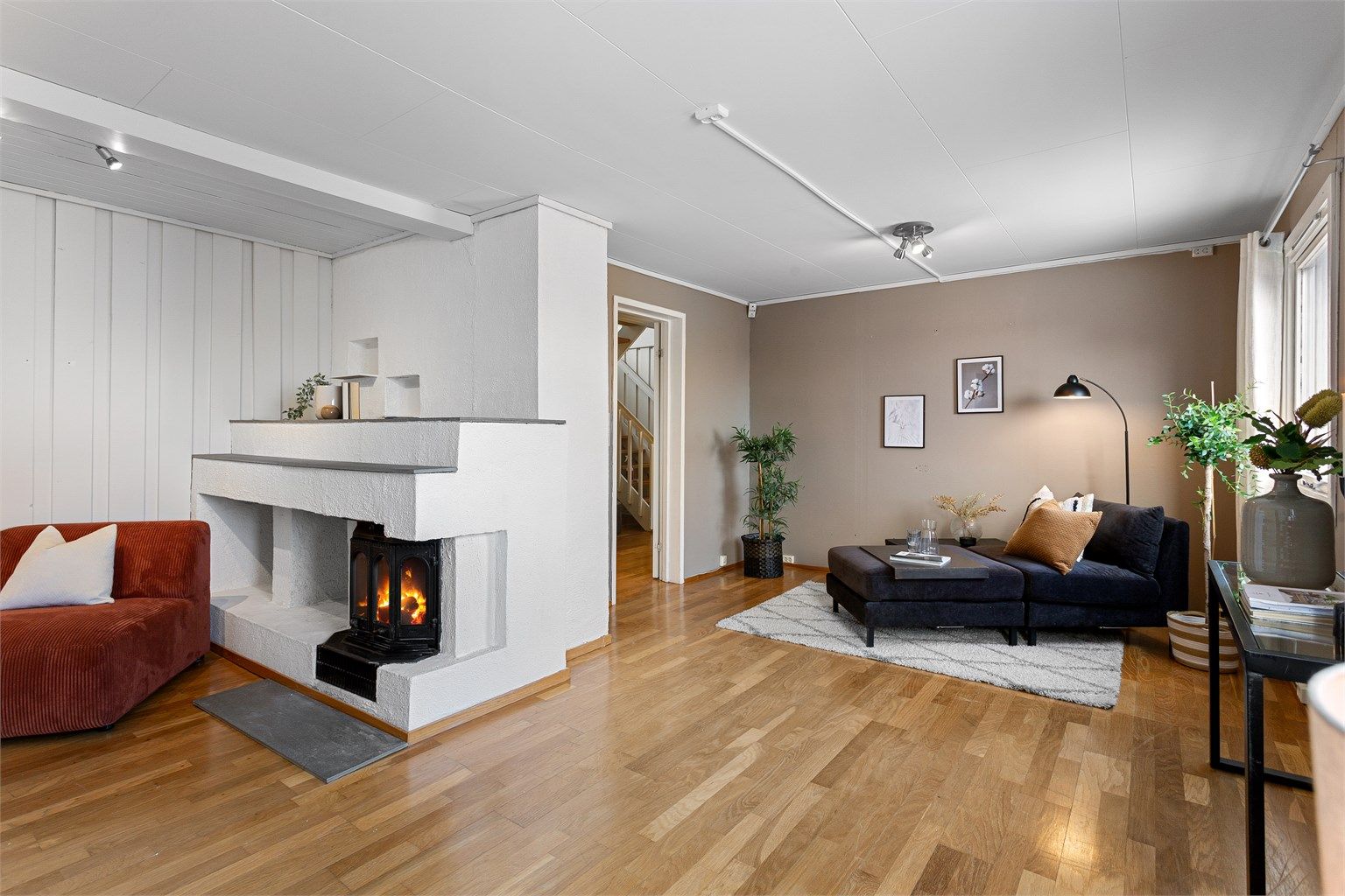 Pen og romslig enebolig med 2 etasjer