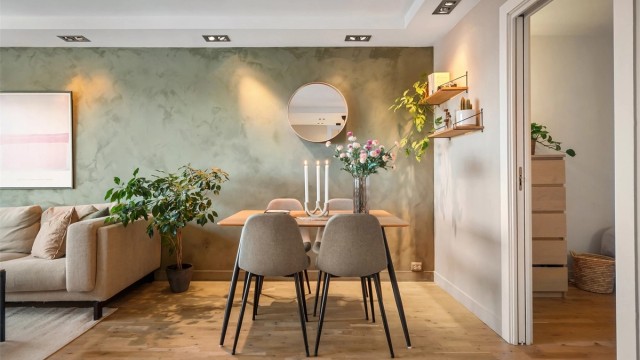 Downlights i himling med dimme funksjon som gir stemningslys i allrommet