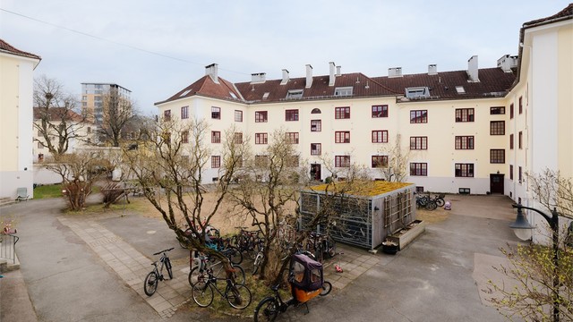 I nærområdet finner du blant annet Akerselva, Bjølsenparken og Voldsløkka, som alle ligger i kort gangavstand fra leiligheten.