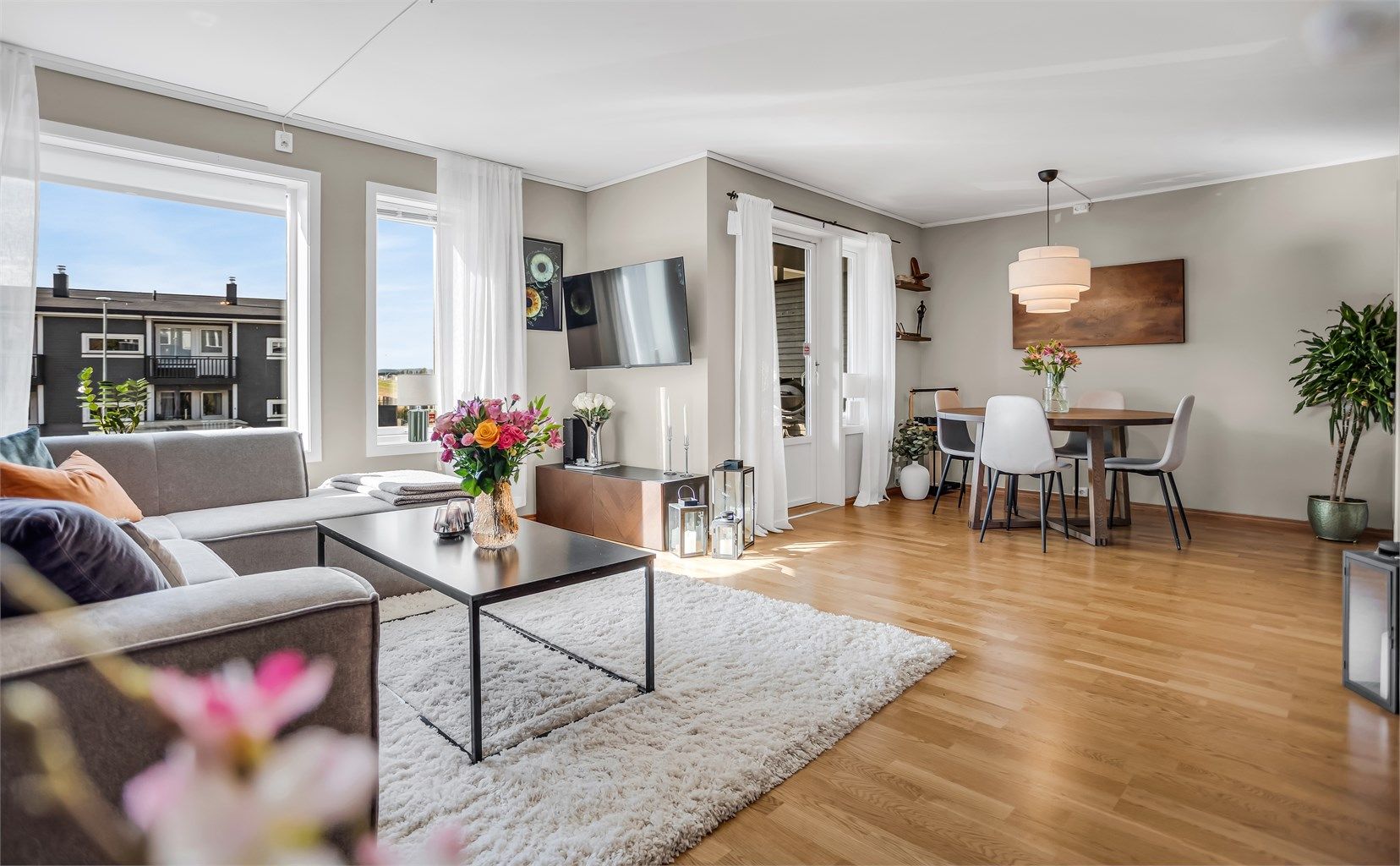 Eiendomsmegler Krogsveen v/Austeja Flenderyte har gleden av å presentere Øvre Drognesveg 4c!
Fotograf: Ann-Helén Nannestad