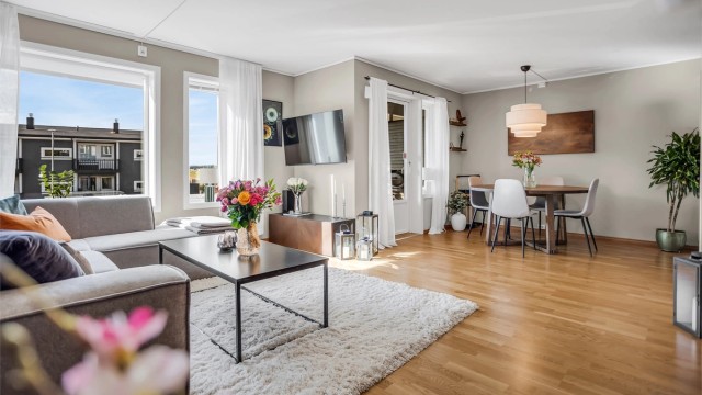 Eiendomsmegler Krogsveen v/Austeja Flenderyte har gleden av å presentere Øvre Drognesveg 4c!
Fotograf: Ann-Helén Nannestad